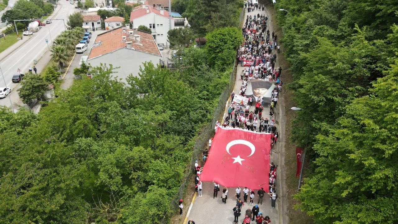 Köşe yazarlarından ikinci yüzyıl yorumları! Cumhuriyet'i yazdılar... - Sayfa 13