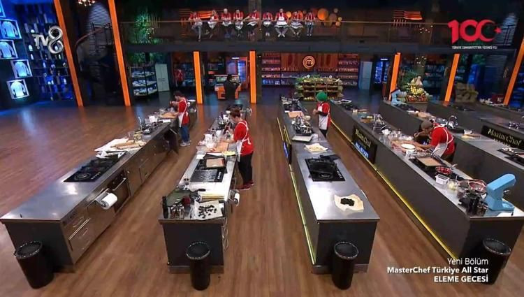 MasterChef All Star’da şok! En iddialı yarışmacı veda etti! - Sayfa 1