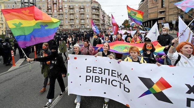 Rusya'dan flaş LGBT hamlesi - Sayfa 6