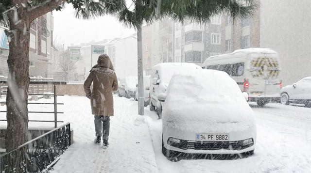 Eldiven, kazak ne varsa hazırlayın! İstanbul'da pazar günü lapa lapa kar yağacak - Sayfa 6