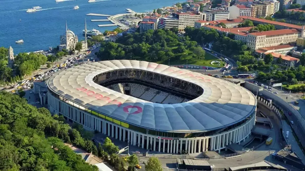 Taraftarlar endişeli: Beşiktaş stadında yıkılma tehlikesi - Sayfa 6