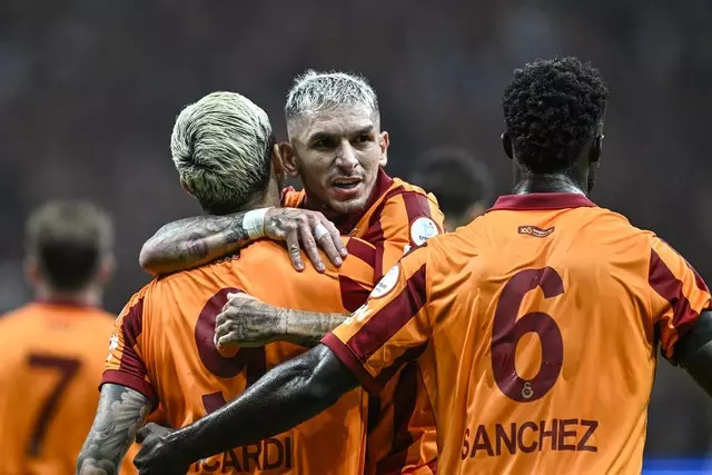 Galatasaray'da hareketli günler: Taraftarın sevgilisi olan yıldız ismin menajeri İstanbul'a çağrıldı - Sayfa 3