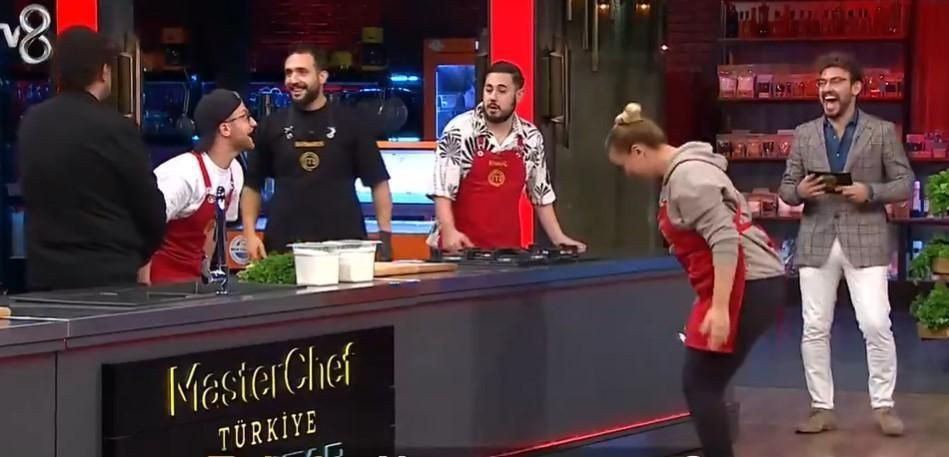 MasterChef'te yarışmacılar birbirine girdi! Eleme adayı belli oldu - Sayfa 8