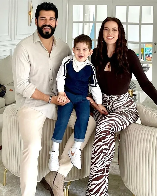 Burak Özçivit ve Fahriye Evcen'den yeni reklam anlaşması! Rakamı duyanın ağzı açık kalıyor... - Sayfa 5