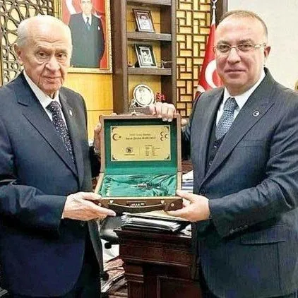 Atatürk detayı dikkat çekti! Bahçeli'ye doğum gününde hediye 3 özel silah - Sayfa 3