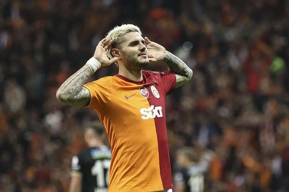 Galatasaray efsanesinden Mauro Icardi'ye tepki: Kayak yapıyor, denize giriyor! - Sayfa 1