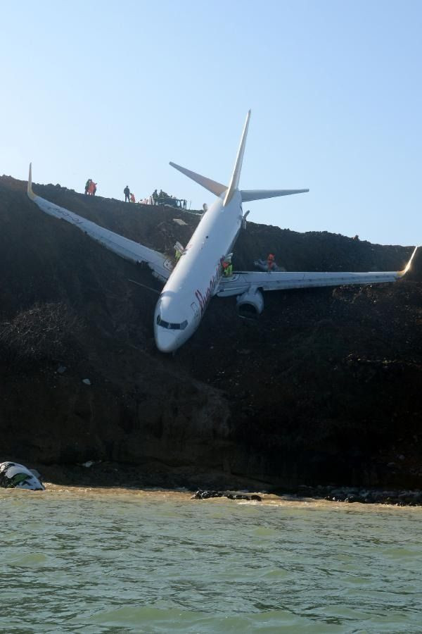 Trabzon Havalimanı'ndaki uçak kazasında pilotlar birbirini suçladı: 'Tehlikeli işler yapıyorsun' - Sayfa 1