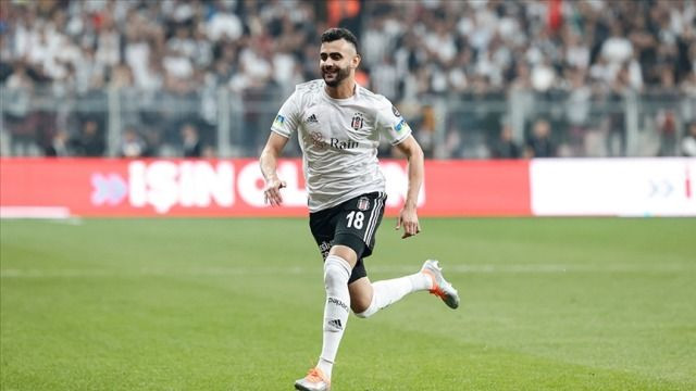 Beşiktaş'ın 3 yıldızına taraftarlardan şok tepki! Sahaya adım atar atmaz neye uğradığını şaşırdılar - Sayfa 3