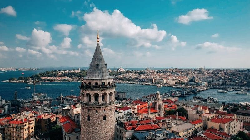 İstanbul’dan büyük kaçış! Cumhuriyet tarihinde ikinci kez oldu - Sayfa 1