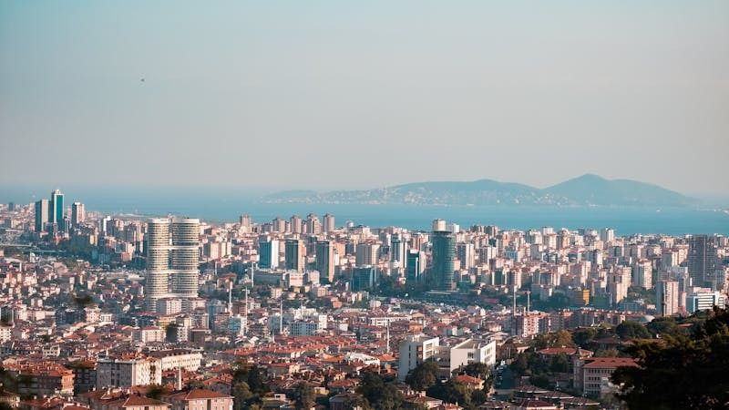 İstanbul’dan büyük kaçış! Cumhuriyet tarihinde ikinci kez oldu - Sayfa 3