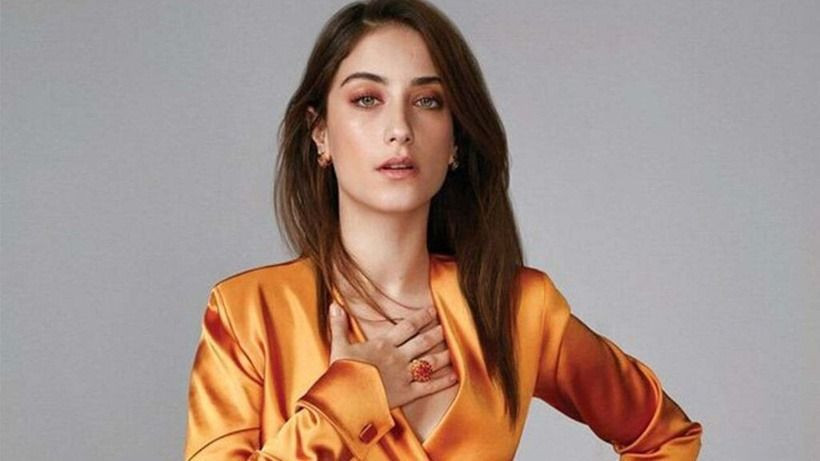 Hazal Kaya bilinmeyen sağlık sorununu açıkladı: 'Nihal'in laneti geldi hasta oldum!' - Sayfa 4