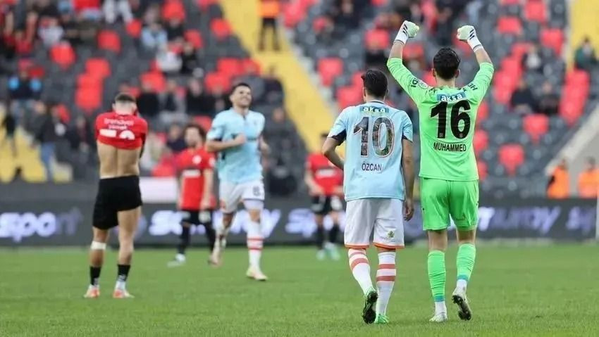 İşte Süper Lig'de en çok faul yapılan takımlar! Zirvede hangi ekip var? - Sayfa 9