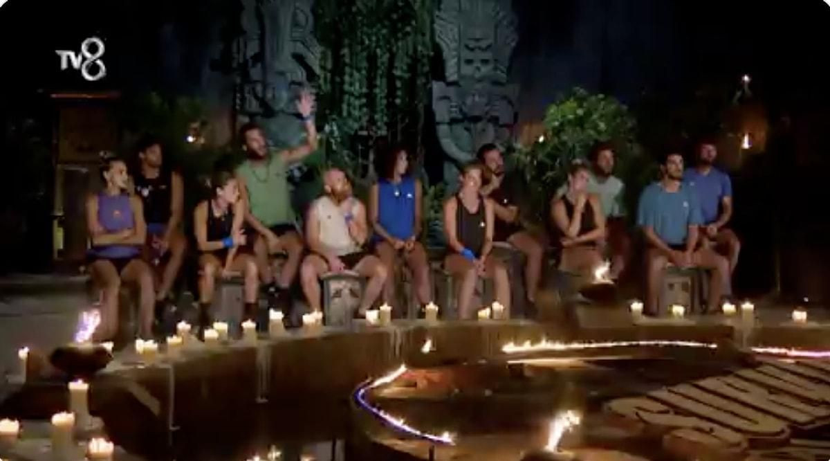 Survivor All Star'da benzeri görülmemiş ceza! Poyraz'ın işlediği suç 'yok artık' dedirtti - Sayfa 3