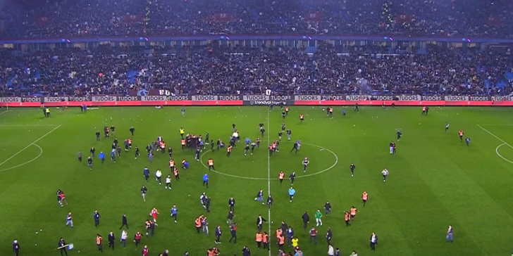 Trabzon'da skandal gece! Fenerbahçeli futbolculara yumrukla saldırdılar - Sayfa 6