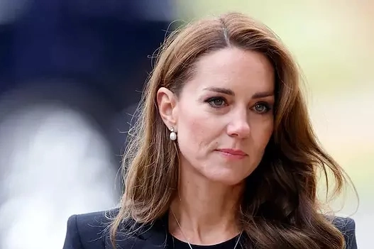 İngiltere çalkalanıyor: Galler Prensesi Kate Middleton nerede? Fotoğraf yok, açıklama var - Sayfa 4