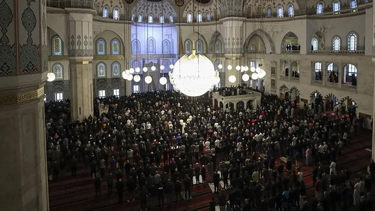 İstanbul bayram namazı saati belli oldu! Diyanet il il yayınladı - Sayfa 6