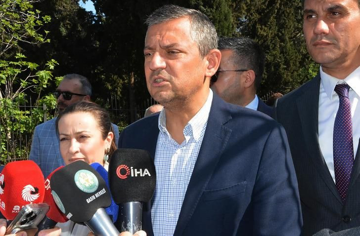 CHP Genel Başkanı Özgür Özel 3 günde 3 ameliyat geçirdi! Değişimi dikkat çekti - Sayfa 3