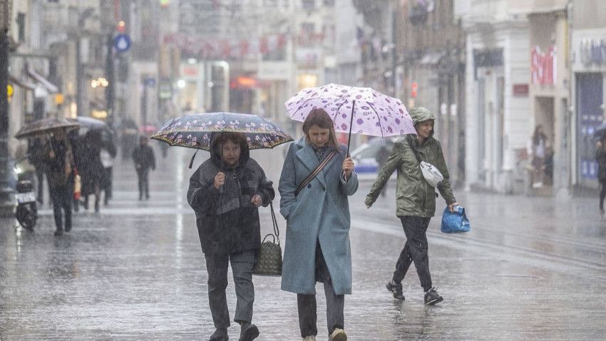 Meteoroloji tarafından kırmızı alarm verildi! İstanbul, Ankara İzmir dahil 45 il... - Sayfa 11