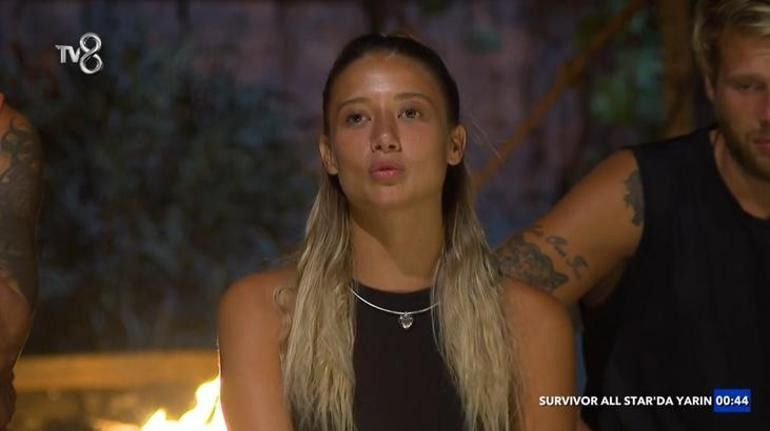 Survivor'da üçüncü eleme adayı belli oldu! Berna sinir krizi geçirdi - Sayfa 5