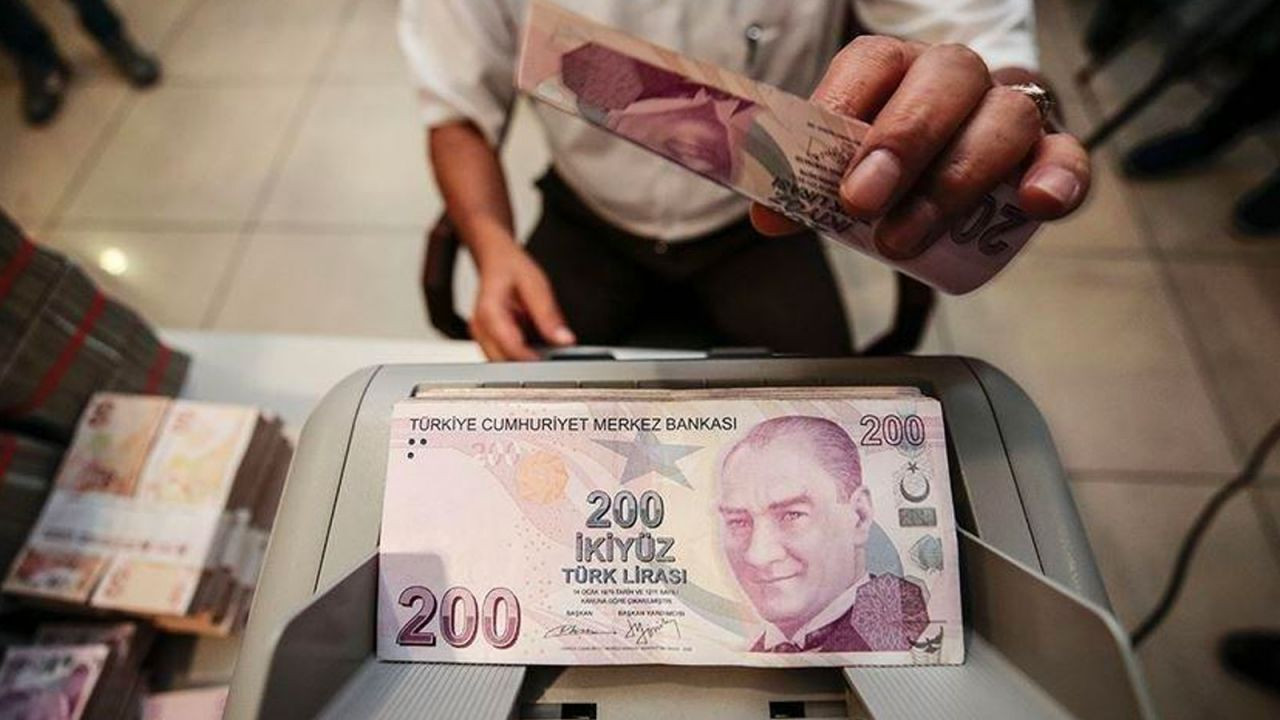 Mevduat hesaplarında 1 Mayıs'tan itibaren yeni dönem! Parası bankada olanlara önemli uyarı… - Sayfa 6