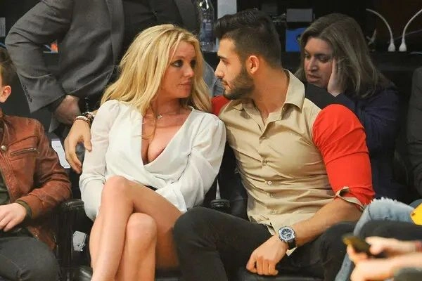 9 ay sürdü: Britney Spears ve Sam Asghari boşanıyor - Sayfa 6