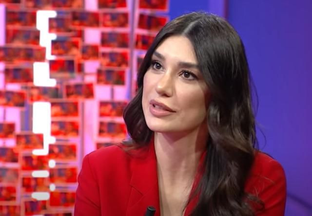 Burcu Kıratlı'dan eski eşi Sinan Akçıl için şok itiraf! "Onu yemeye başlamıştım" - Sayfa 3