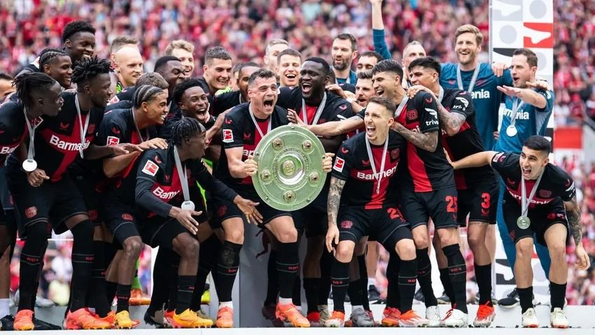 Bayer Leverkusen, Bundesliga tarihine geçti - Sayfa 4