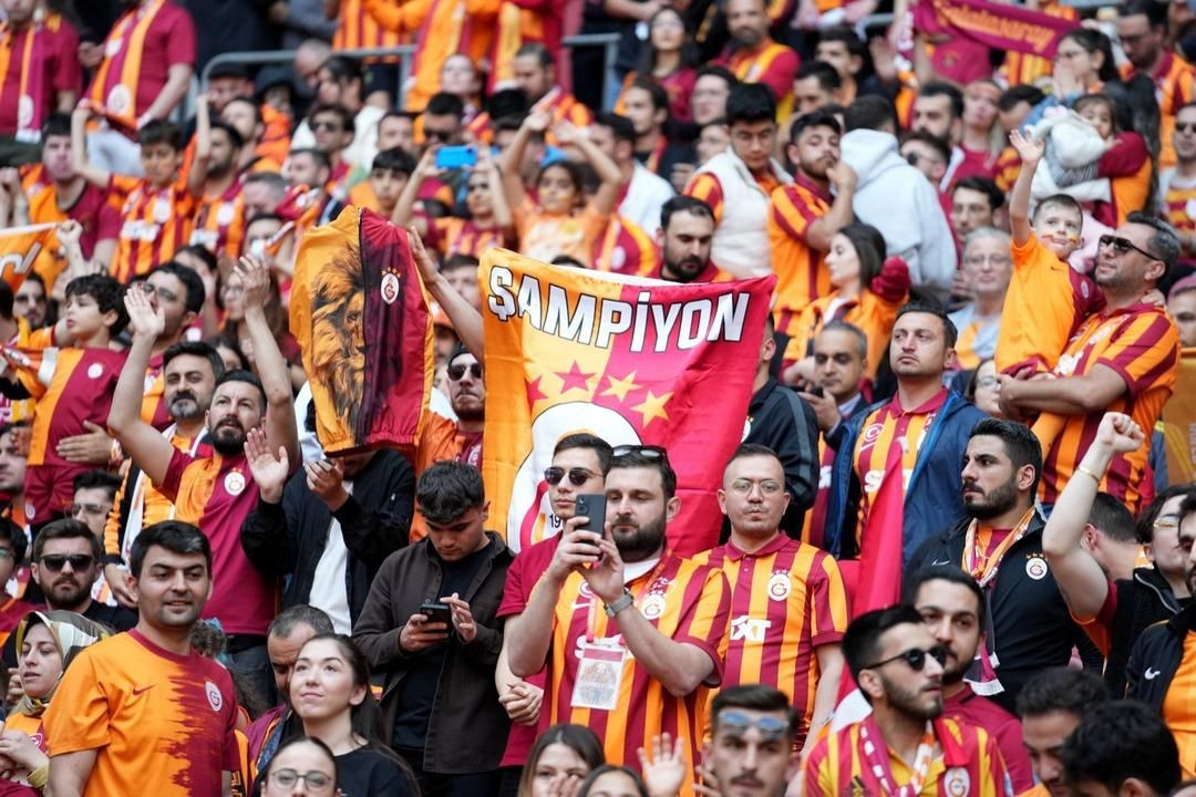 Rams Park'ta tarihi anlar! Şampiyon Galatasaray, 2 kupa birden kaldırdı - Sayfa 10