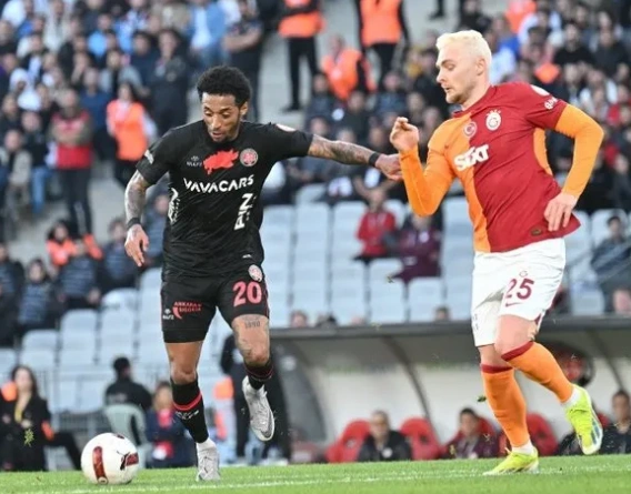 Galatasaray kutlamalarında Victor Nelsson krizi - Sayfa 9