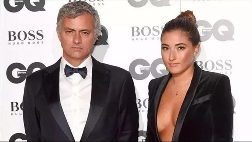 Jose Mourinho'nun aile yaşantısı dikkat çekiyor! İşte Portekizli teknik adamın ailesi… - Sayfa 6