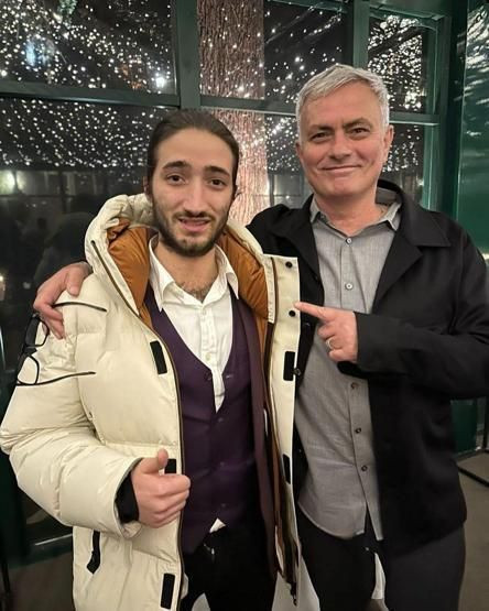 Jose Mourinho'nun aile yaşantısı dikkat çekiyor! İşte Portekizli teknik adamın ailesi… - Sayfa 9