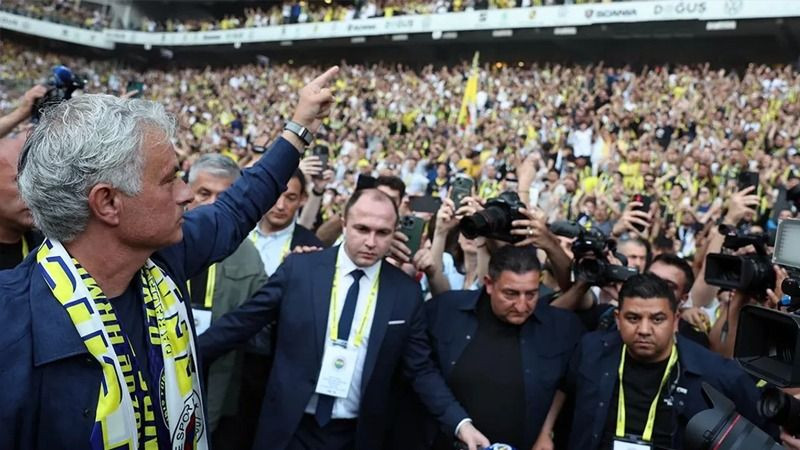 Fenerbahçe'ye iki dünya yıldızı - Sayfa 1