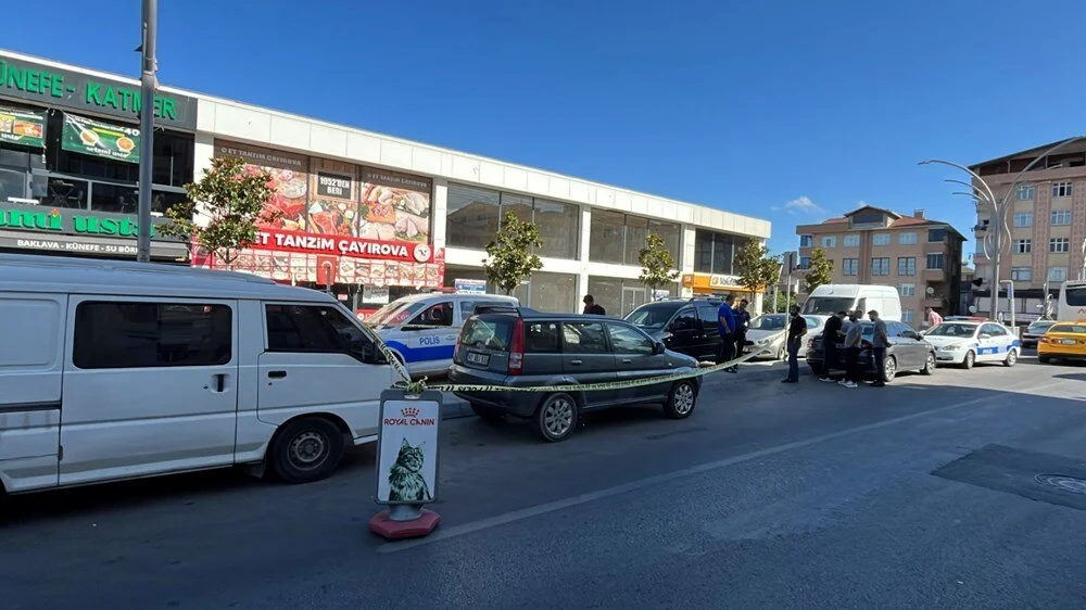 Lise müdür yardımcısı aracında infaz edildi: Kaçan saldırgan aranıyor - Sayfa 4