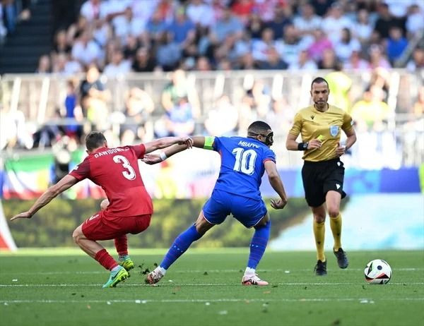 Türkiye-Avusturya maçı için olay tahmin! Yapay zeka, Euro 2024 Son 16 Turu'nun favorilerini seçti - Sayfa 6