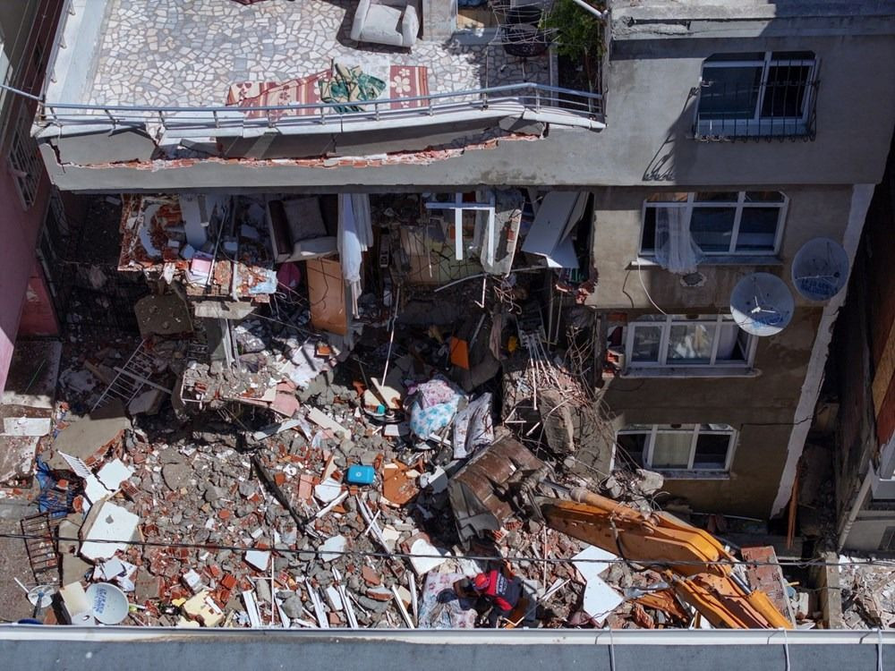 Deprem olmasa bile yıkılıyorlar... İstanbul'un tabut binaları korku salıyor! - Sayfa 5