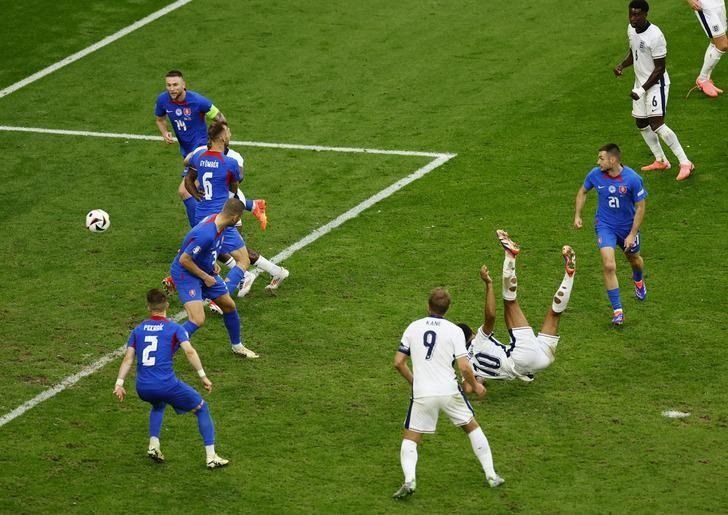 Bellingham yine yapacağını yaptı! Uzun yıllar unutulmayacak... EURO 2024'ün en muazzam golü atıldı - Sayfa 7