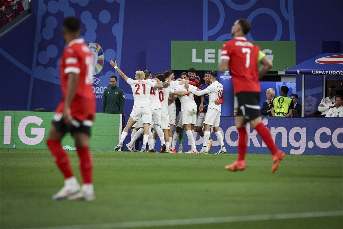 Gol sevincini böyle kutladı! Avusturya'ya 2 gol atan Merih Demiral'dan bozkurt işareti - Sayfa 7