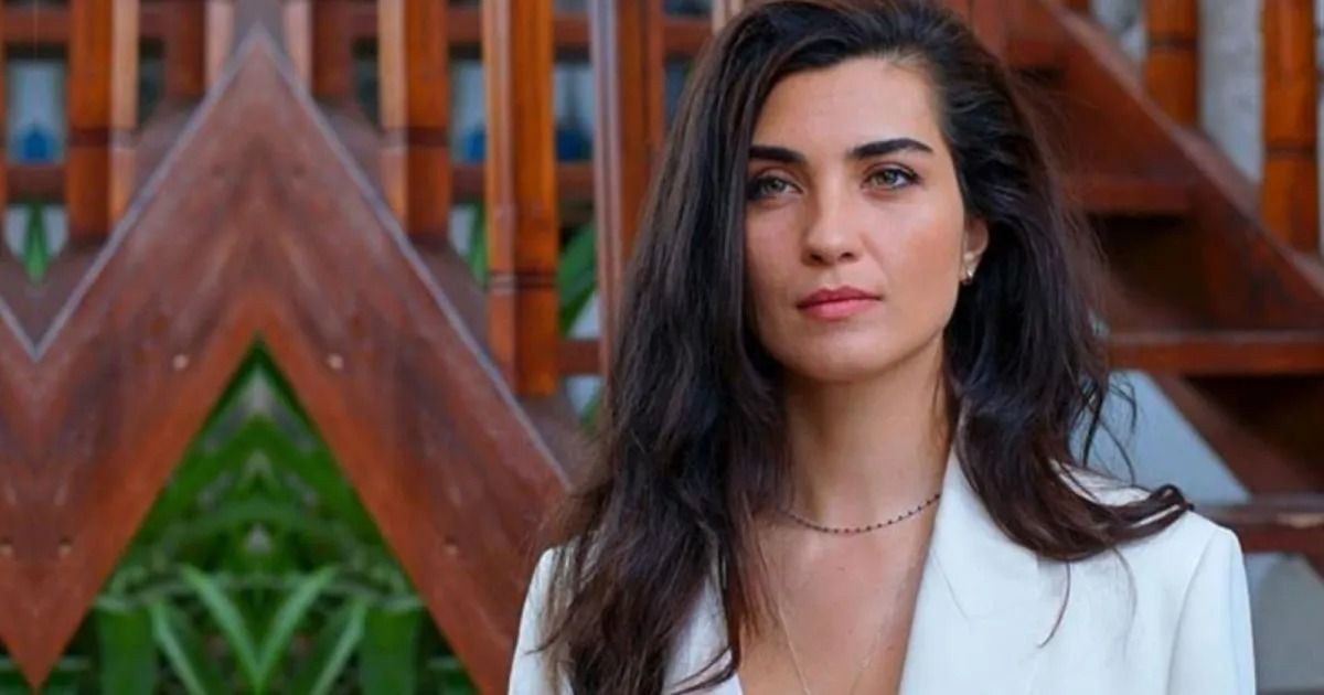 Tuba Büyüküstün ve Aytaç Şaşmaz'ın cesur sahneleri sosyal medyaya damga vurdu! O anlara yorum yağdı - Sayfa 7