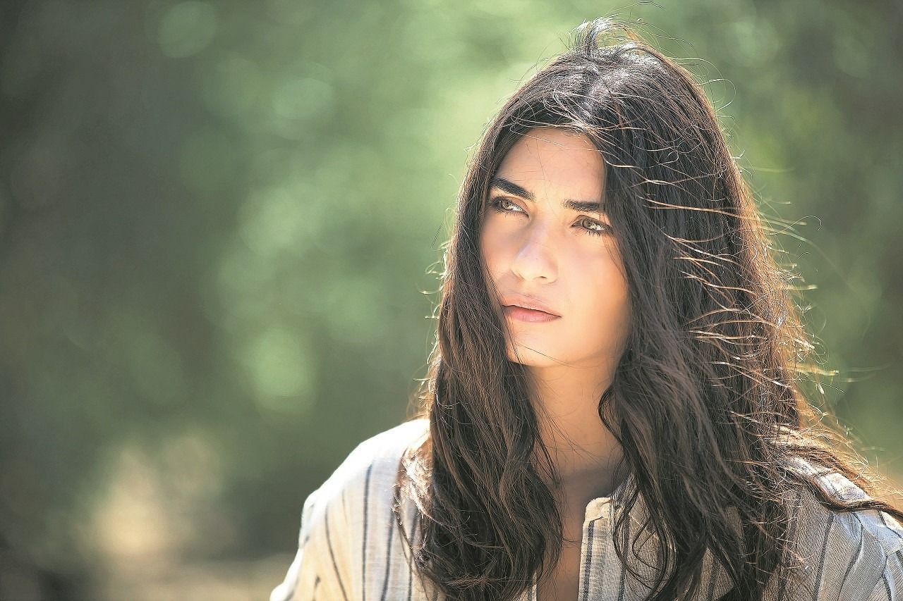 Tuba Büyüküstün ve Aytaç Şaşmaz'ın cesur sahneleri sosyal medyaya damga vurdu! O anlara yorum yağdı - Sayfa 10