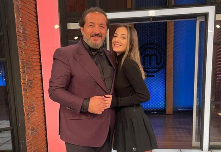 Herkes merak etmişti... MasterChef jürisi Mehmet Yalçınkaya'nın bahsettiği o dövme ortaya çıktı! - Sayfa 3