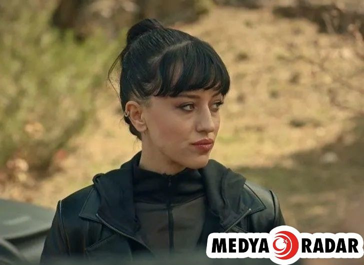 Pis Yedili'nin Dilkopat'ı Güneş Zavrak tam bir estetik harikası oldu! 'Annen tanıyabiliyor mu bari?' - Sayfa 21