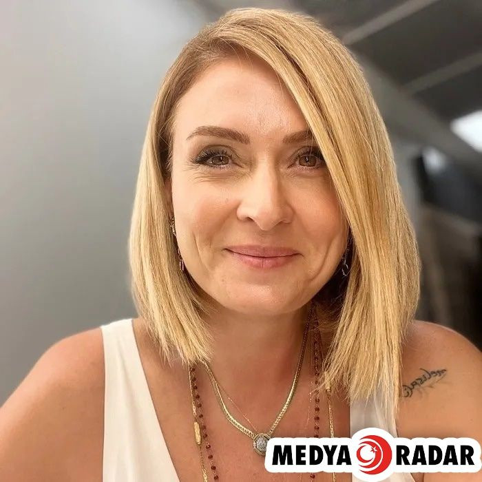 Ceyda Düvenci radyocu sevgilisi Güçlü Mete ile aşka geldi! Romantik pozuna beğeni yağdı… - Sayfa 30