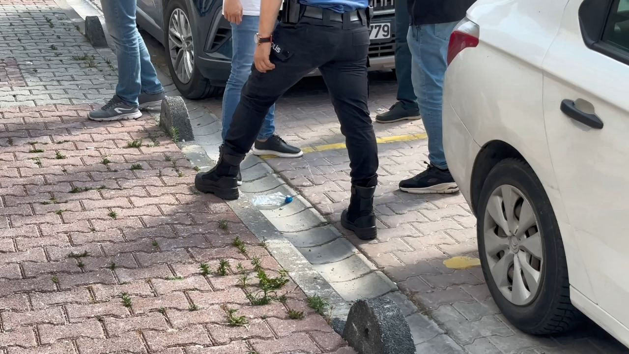 İstanbul'un göbeğinde silahlı çatışma! Çok sayıda yaralı var - Sayfa 4