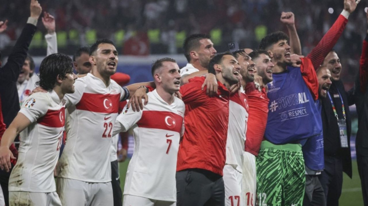 FIFA dünya sıralaması güncellendi! Türkiye'den tarihi sıçrama… - Sayfa 1