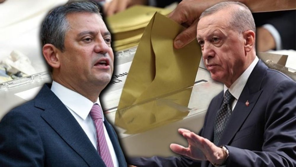 CHP’nin birinci çıktığı ankette dikkat çeken ayrıntı! 'AKP'ye bırakılamayacak kadar önemli…' - Sayfa 1