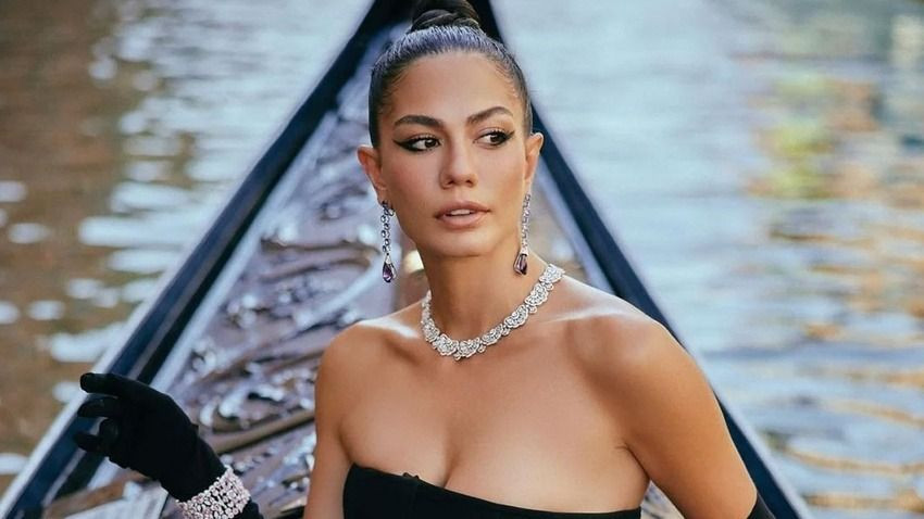 Demet Özdemir suya sere serpe uzandı, havuz pozları sosyal medyayı salladı! - Sayfa 7