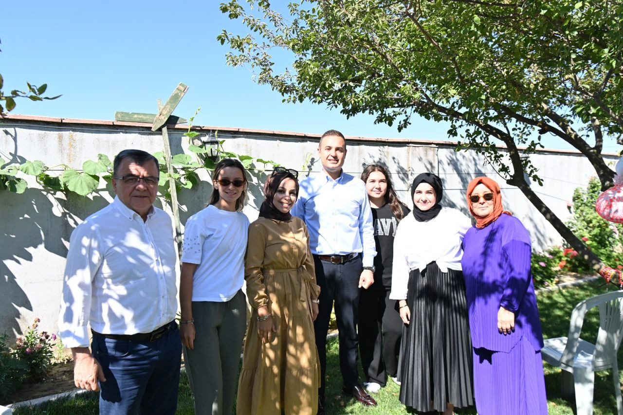 Belediye Başkanı aralarında husumet bulunan aileleri barıştırdı - Sayfa 4