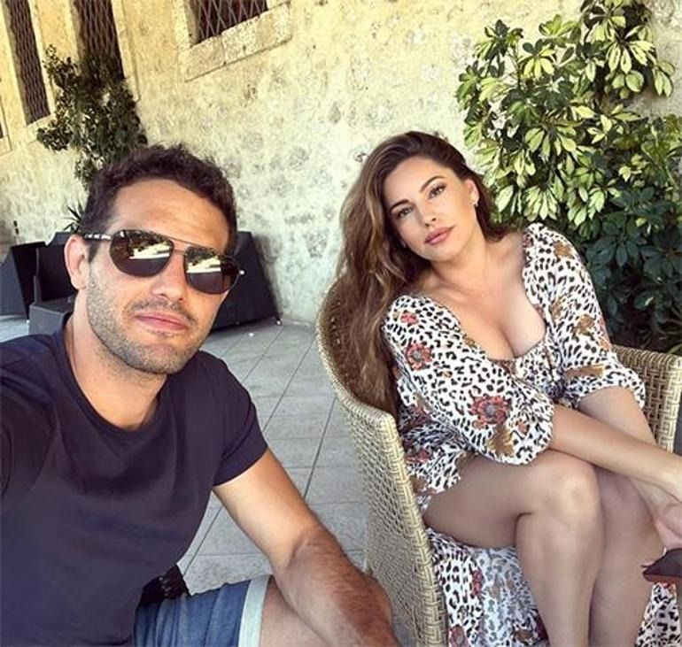 Kelly Brook şöhrete doydu, hayatını değiştiriyor... Adım bile gerçek değil ki! En mutlu olduğum yer - Sayfa 26