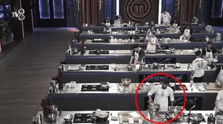 Masterchef'te yeni kaptan ve takımları belli oldu! Akın'ın kreması kayboldu ortalık karıştı - Sayfa 4