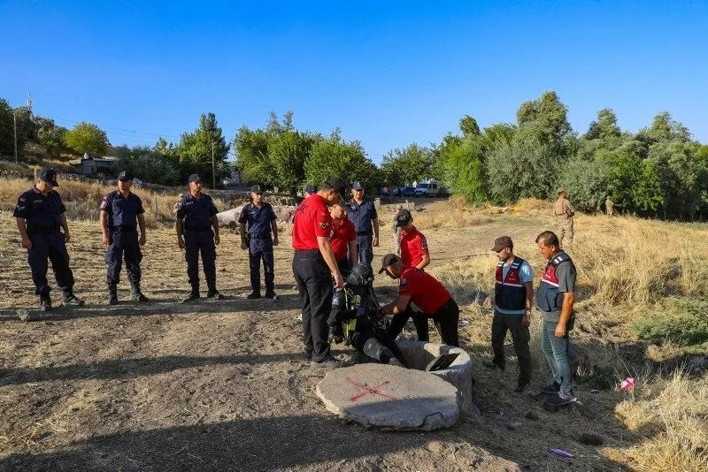 Aracındaki DNA eşleşmişti: Kayıp Narin'in amcası adliyeye sevk edildi! - Sayfa 9